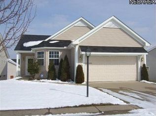 10340 River Rock Ln, North Royalton, OH 44133
