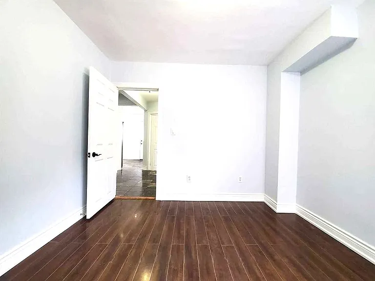 253 Sinclair Ave — Photo 8