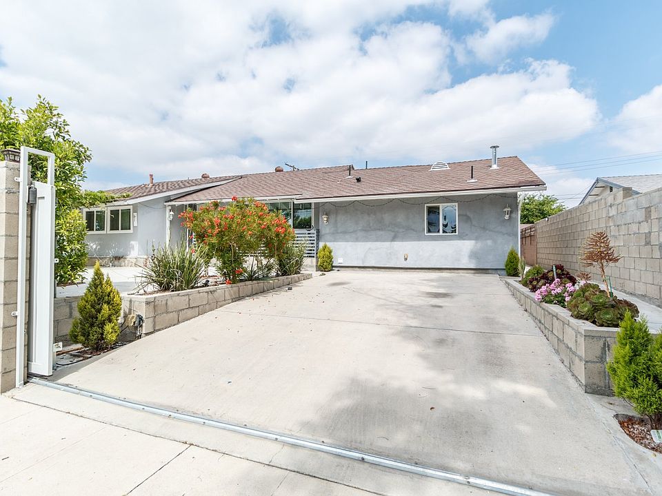 1st image of 8536 Owensmouth Ave