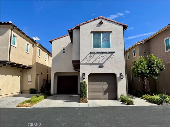 16066 Carrara Ln, Fontana, CA 92336