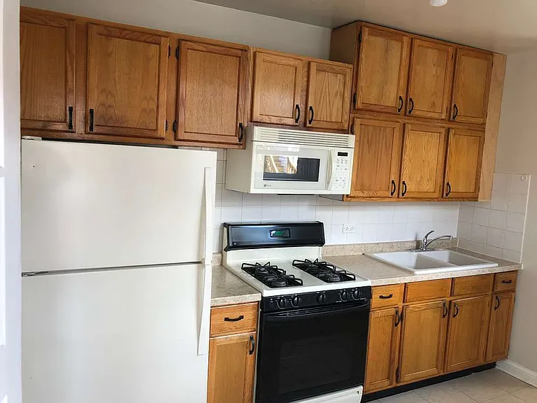 5548 N Sawyer Ave #2 — Photo 11