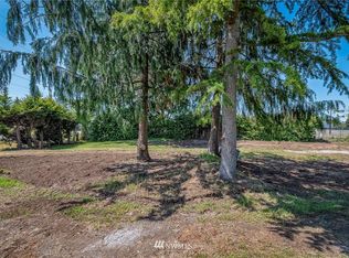 603 E Illinois St, Bellingham, WA 98225
