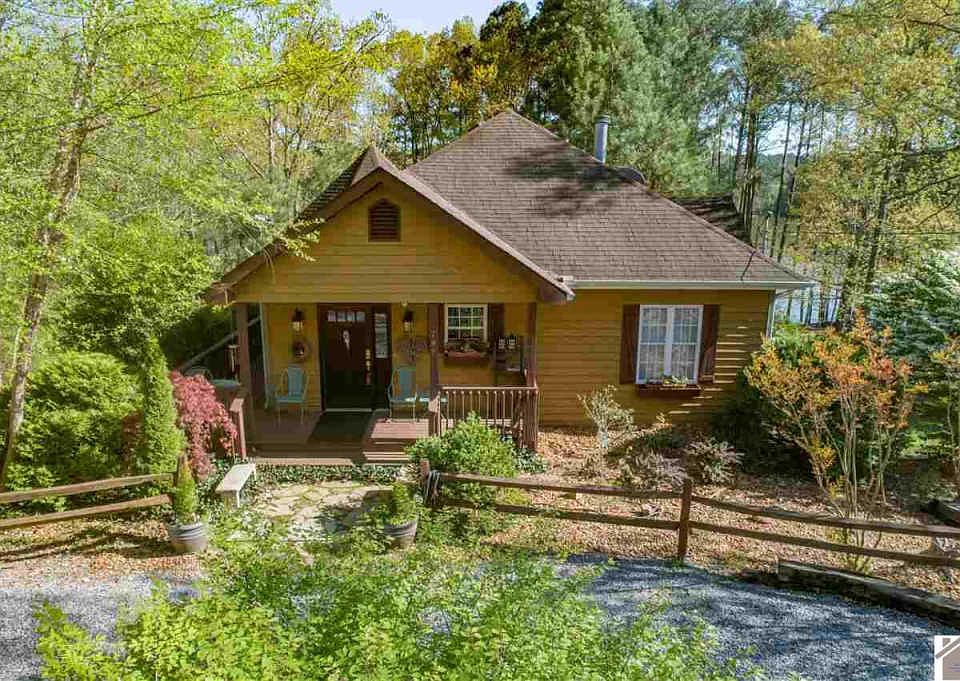 1st image of 797 Cypress Harbor Dr