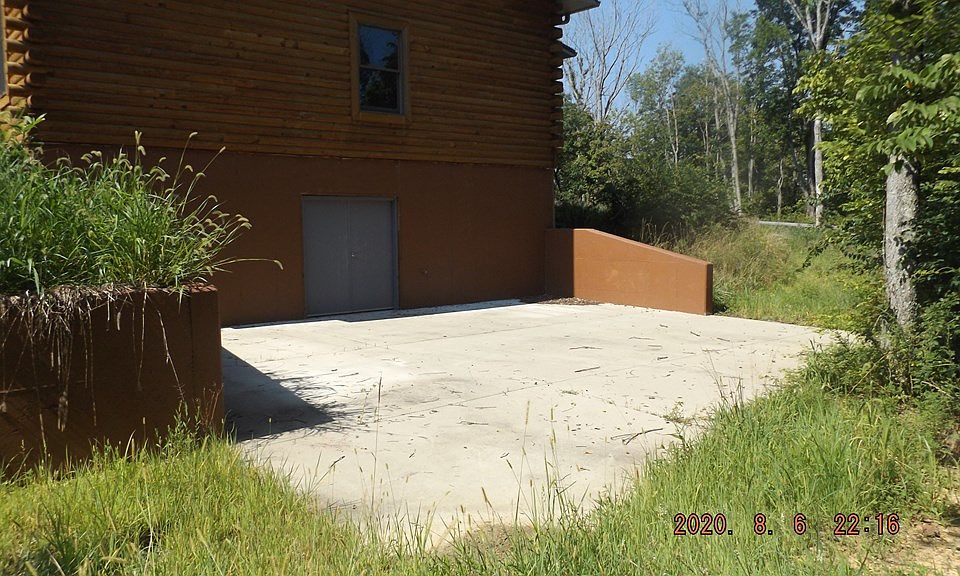 2nd image of 4453 Pleasant Ridge Rd