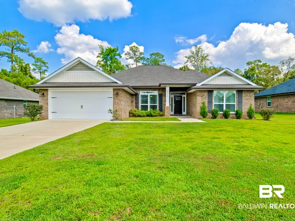 22840 Ridgewood Dr, Robertsdale, AL 36567