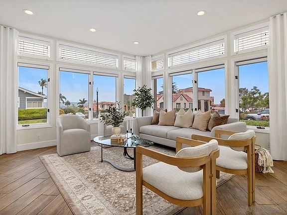 4th image of 4251 Trias St