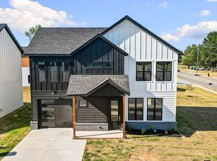 2603 W Berkeley Ave, Rogers, AR 72758