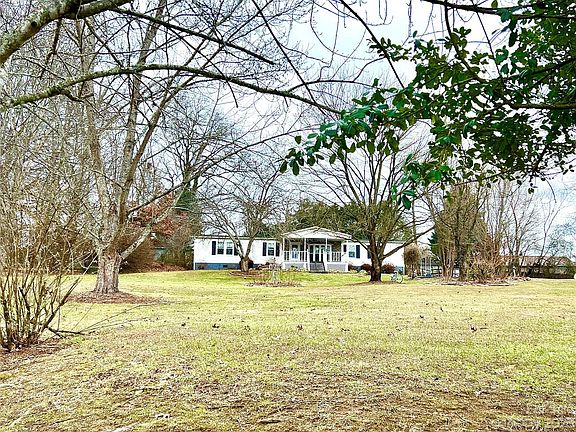 2nd image of 440 Katie Dr