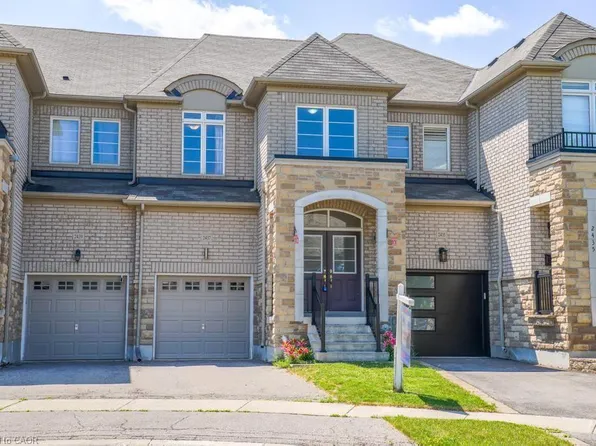 2437 Old Brompton Way, Oakville, ON L6M 0J6