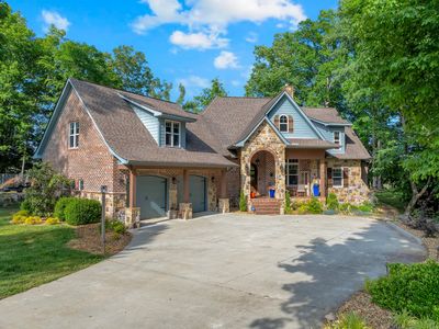 101 Canary Ln, Estill Springs, TN, 37330