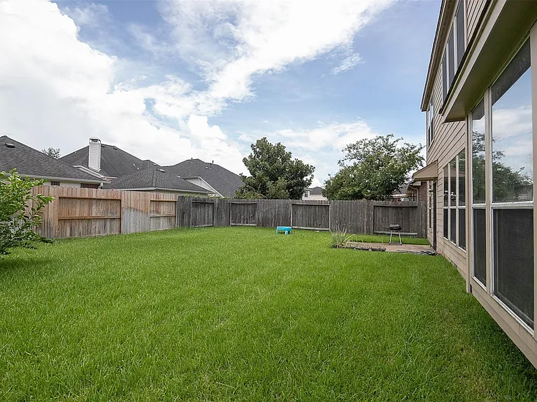 21418 Grand Hollow Ln — Photo 9