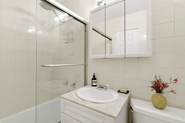 Sold by Compass | media 9