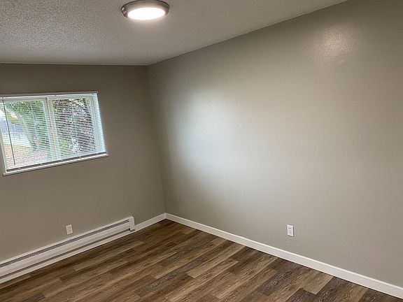 5th image of 211-219 S Whipple Rd #29