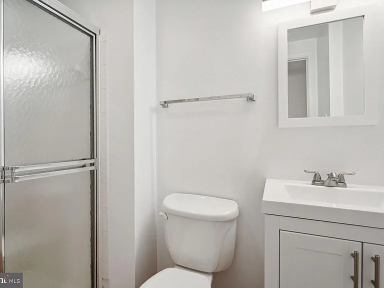 4138 Meadow Field Ct — Photo 20