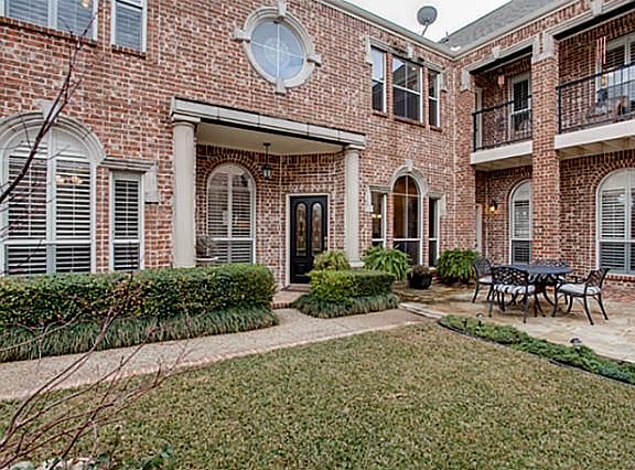 4th image of 2621 Prestonwood Dr