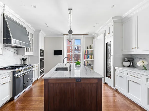 150 East 78th Street image 7 of 20