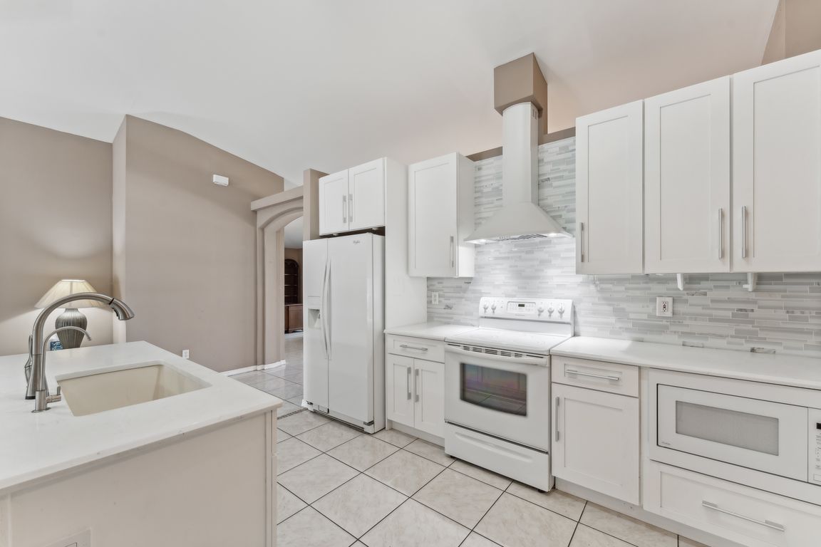 NE 4th Ave-1804-020