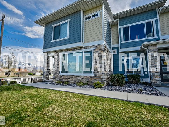 3rd image of 1712 W Naxos Ln
