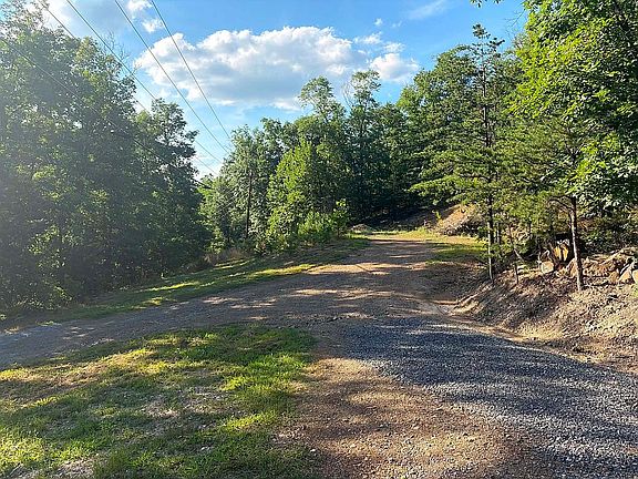 3rd image of 280 Clara Davis Ln