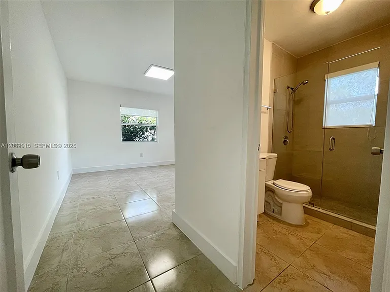 1322 SE 1st Ave — Photo 15