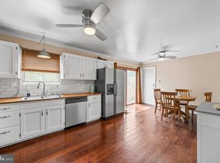 7514 Glen Albin Rd, La Plata, MD 20646