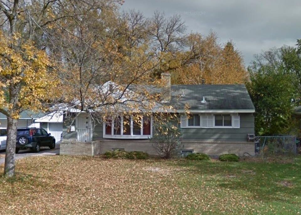 1st image of 5818 Admiral Ln N