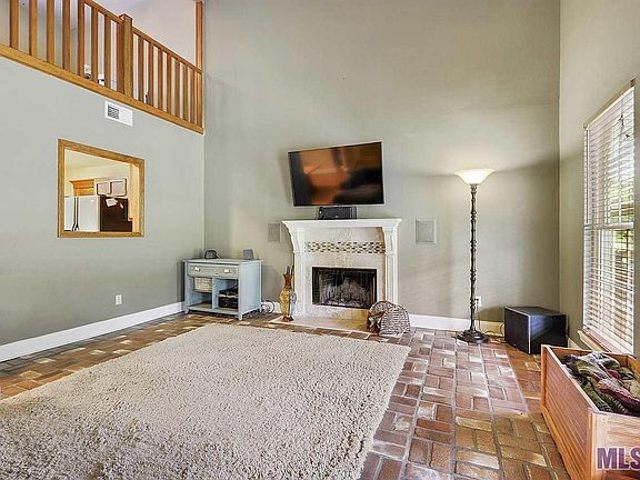 4th image of 15117 White Oak Run Dr