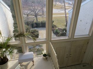 421 Central Rd, New Lenox, IL 60451