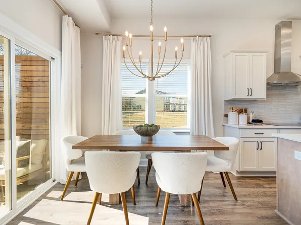 2313 Audubon Ln, Murfreesboro, TN 37128