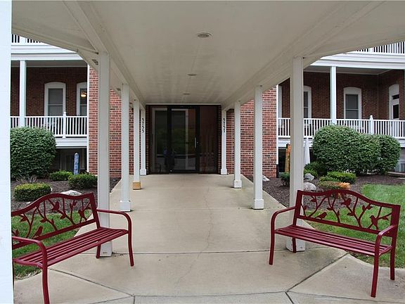 5th image of 5757 Lawton Loop Dr E #7