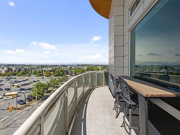 3rd image of 20416 Park Ave #609