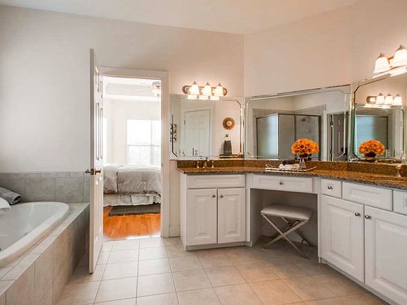 Wonderful master bath