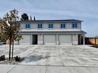 677 Illinois Ave UNIT 2, Los Banos, CA 93635