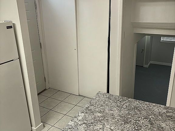 5th image of 2942 Travis St