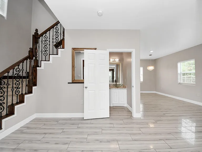 2608 Bostic St — Photo 18