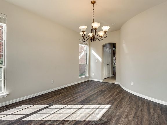 4th image of 408 Enid Dr