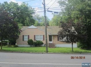 316 Main St, New Milford, NJ 07646