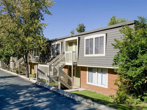 100 Lakeshore Dr APT 1-123
