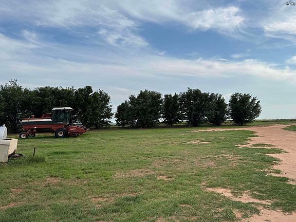 2nd image of 2160 County Rd #110