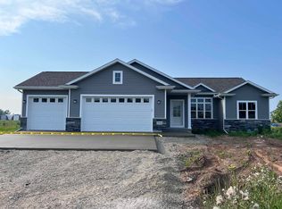 5286 Cornhusk Ln, Omro, WI 54963