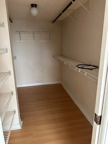8020 Hampton Blvd — Photo 4