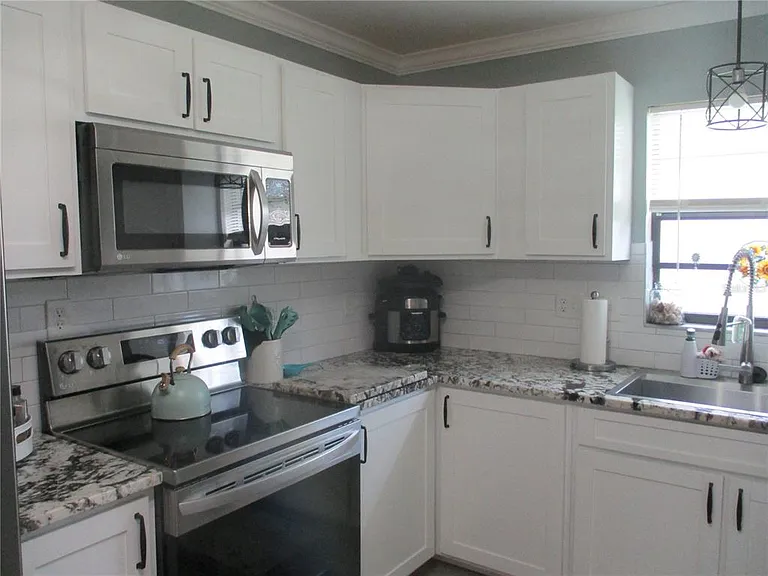 2111 N Halcyon Dr — Photo 9