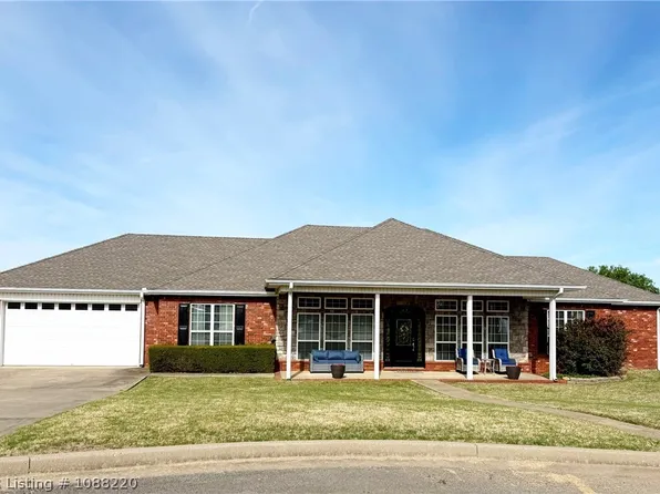 1704 W Tatham Ave, Sallisaw, OK 74955