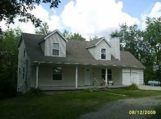 1485 Joann St, Fenton, MI 48430