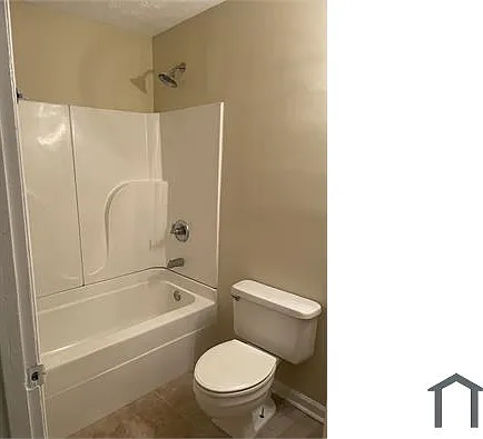 3 bed, 1025 sqft, $1,395 — Photo 4