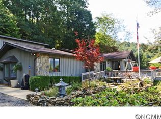 241 Spirit Mountain Rd, Waynesville, NC 28786