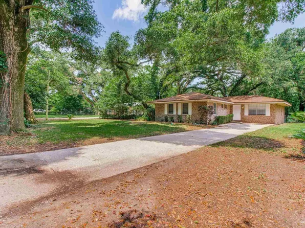 272 Saint Patrick Ave, Pensacola, FL 32503