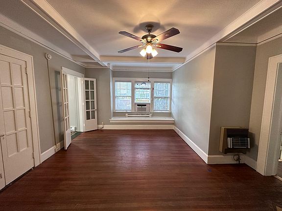 3rd image of 125 7th Ave NE APT A1