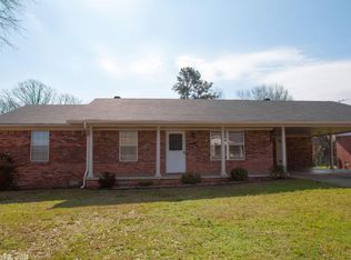 5716 N Cedar St, North Little Rock, AR 72116