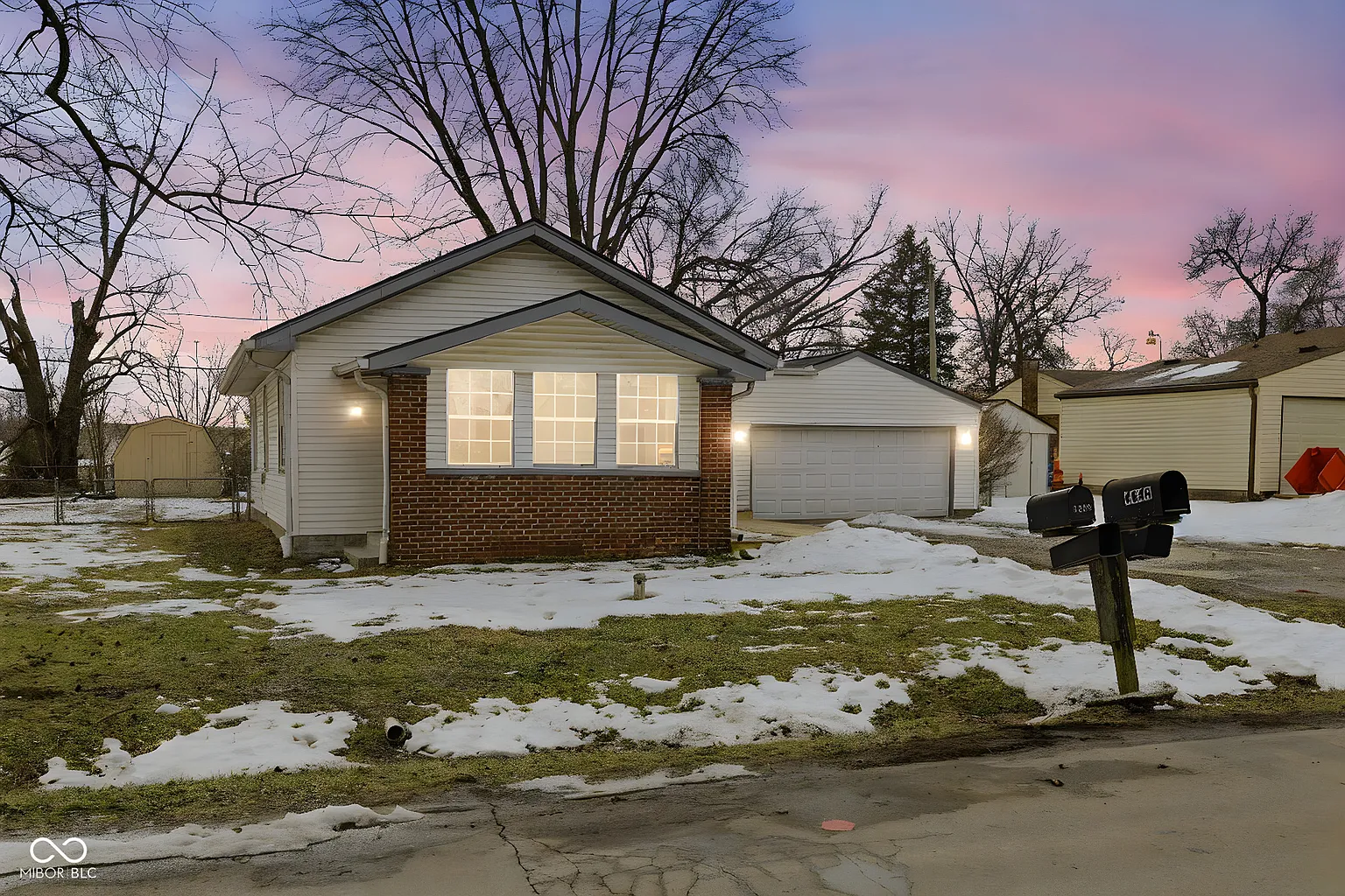 4839 W Regent St photo 1